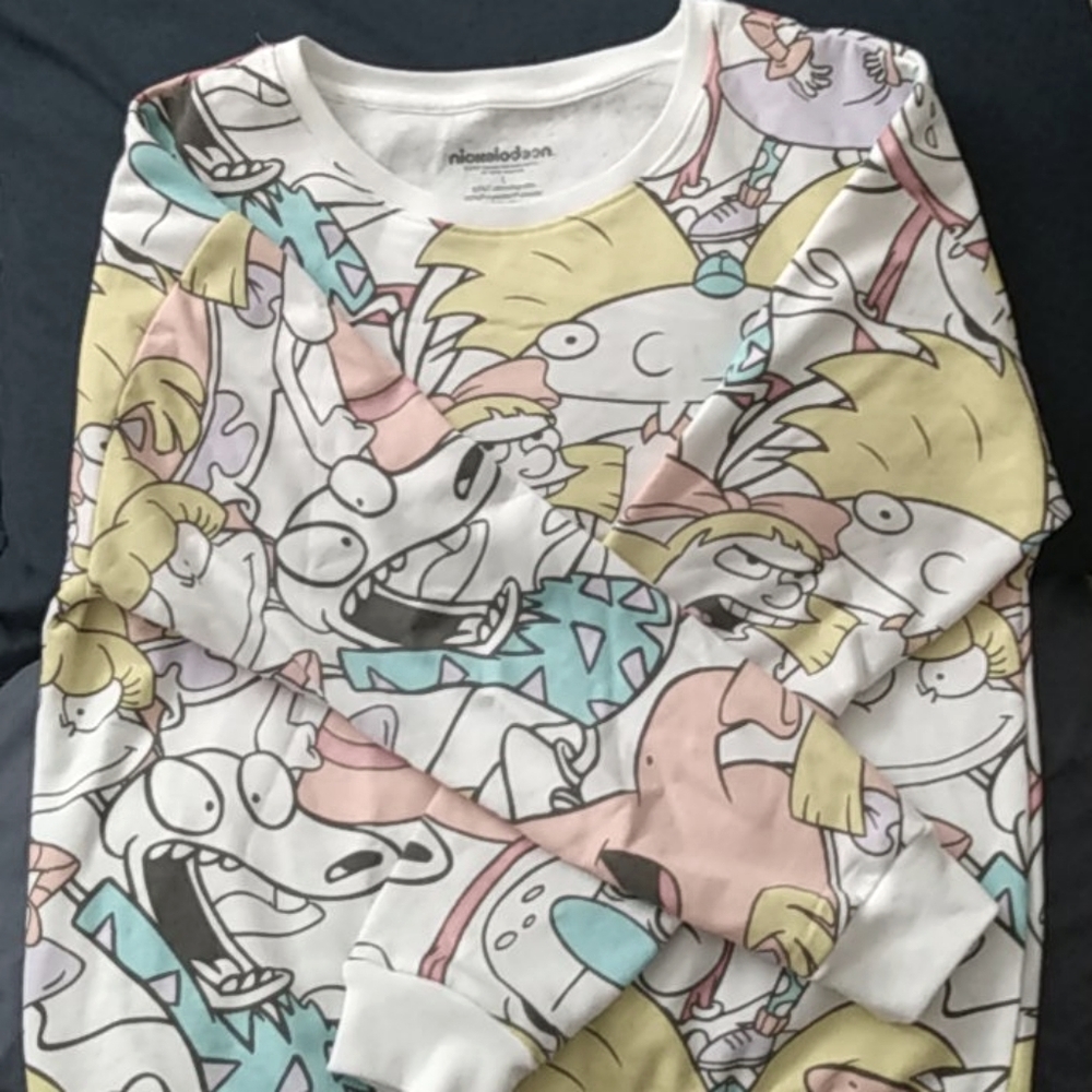 Nickelodeon sweat shirt